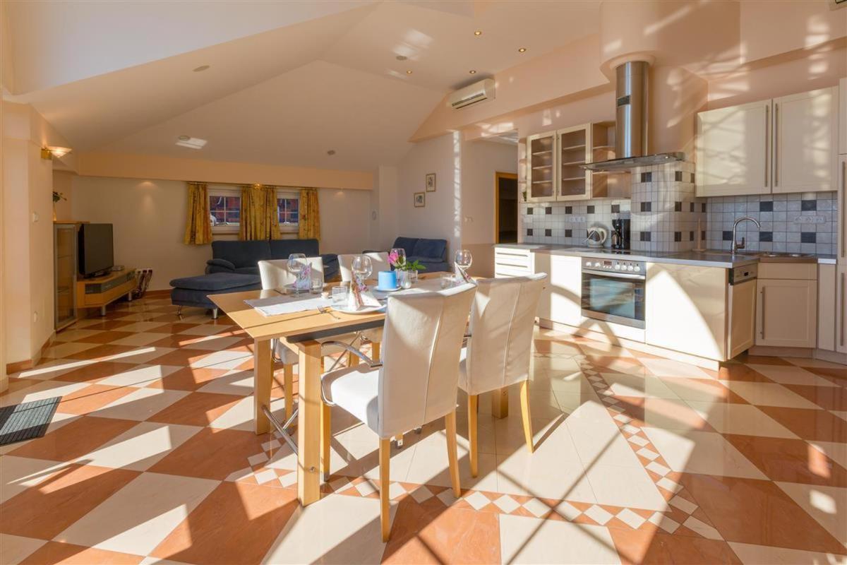 Villa Barbara Crikvenica Ruang foto